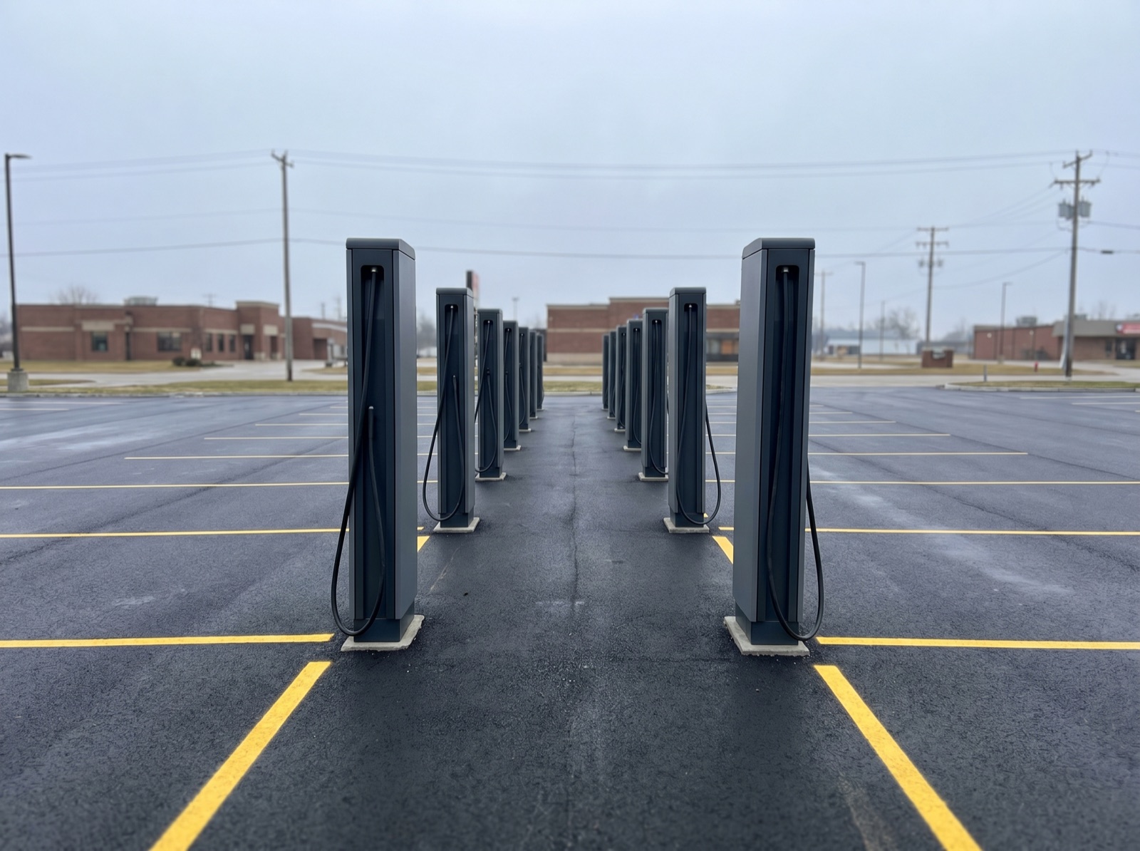 EVgo DC fast charging site in Carol Stream, Illinois